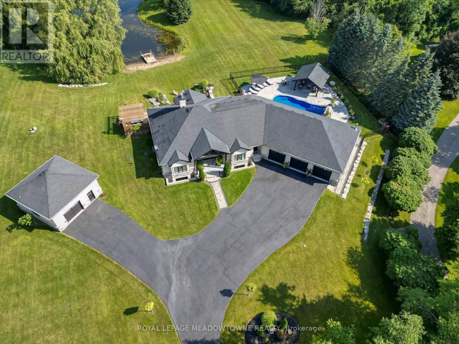 6752 CONCESSION 2, Puslinch, Ontario