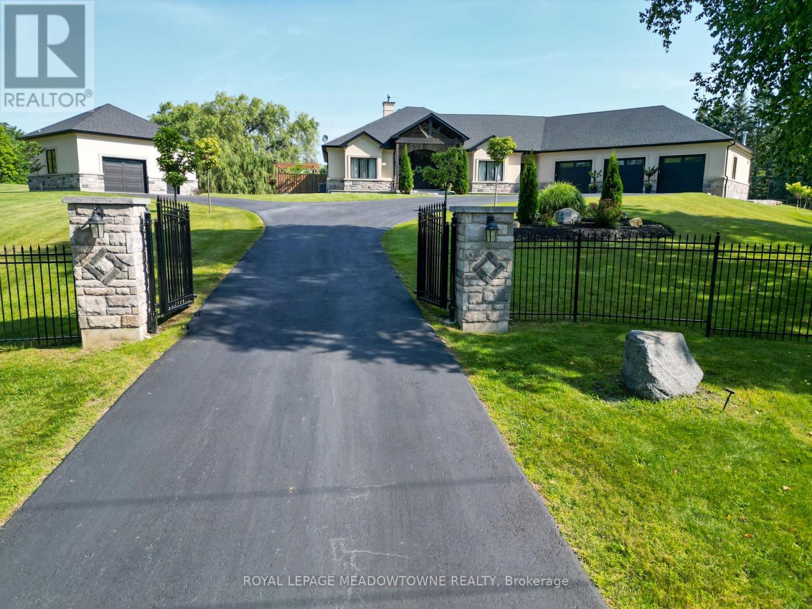 6752 Concession 2, Puslinch, Ontario  N3C 2V4 - Photo 2 - X12786812