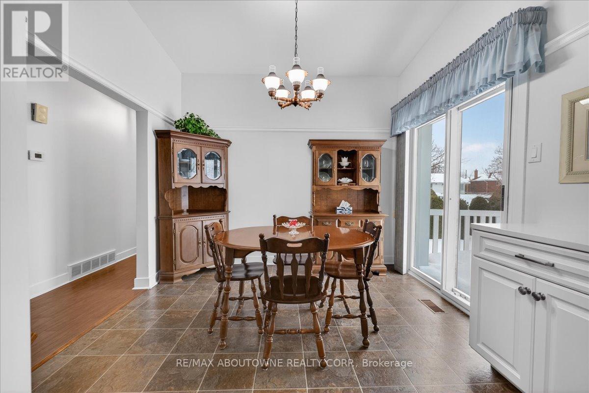 17 Oakmount Road, Welland, Ontario  L3C 4X9 - Photo 12 - X12786816