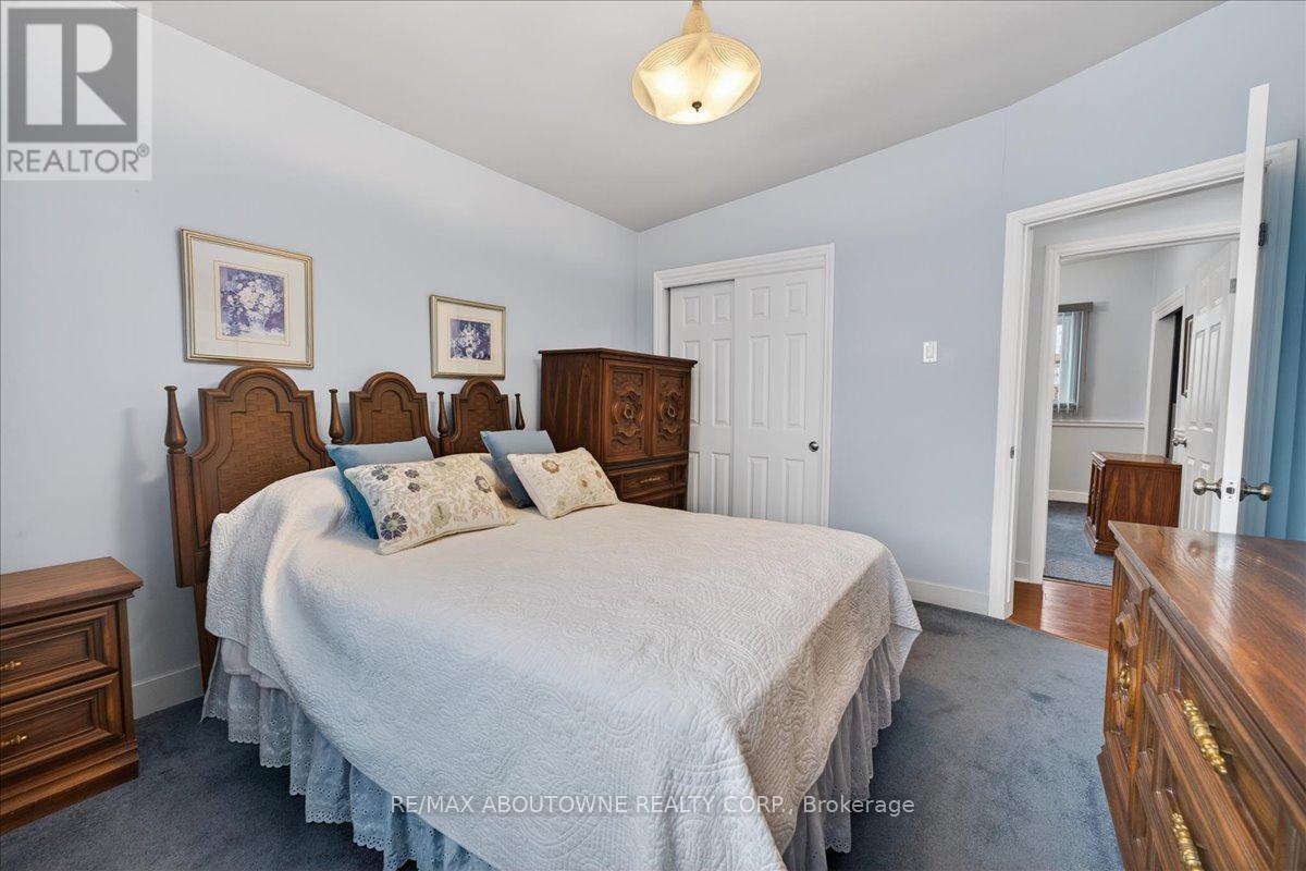 17 Oakmount Road, Welland, Ontario  L3C 4X9 - Photo 15 - X12786816