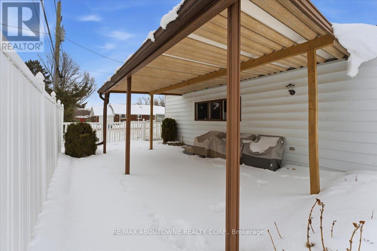 17 Oakmount Road, Welland, Ontario  L3C 4X9 - Photo 38 - X12786816