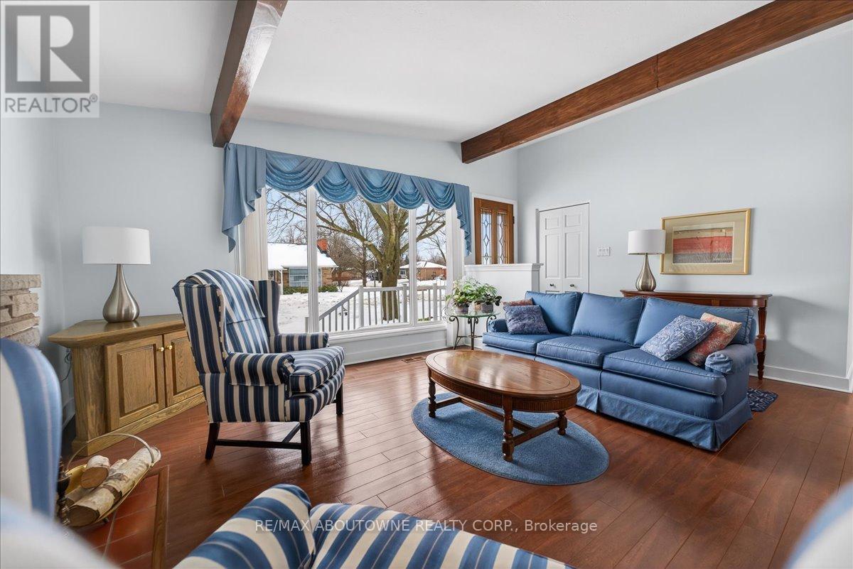 17 Oakmount Road, Welland, Ontario  L3C 4X9 - Photo 6 - X12786816