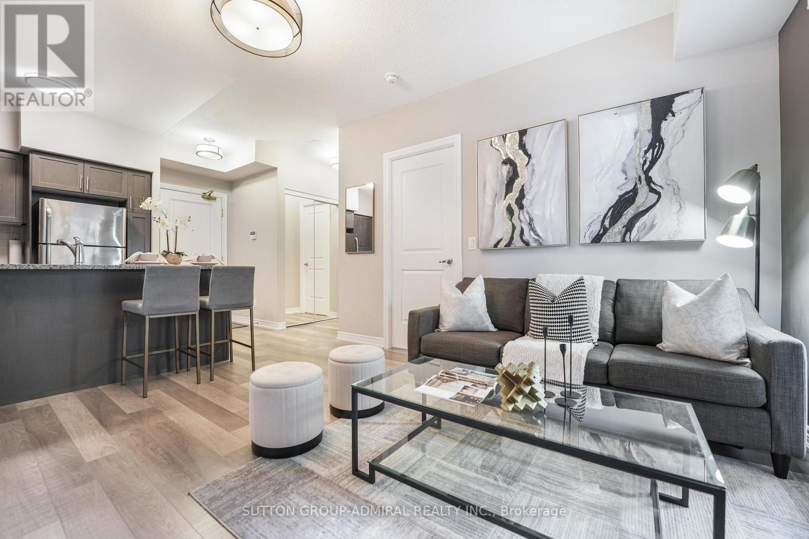 1016 - 9255 JANE STREET, Vaughan, Ontario