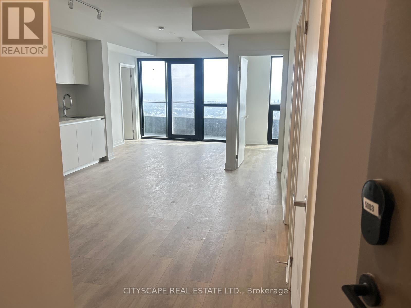 5003 - 4015 The Exchange Street, Mississauga (City Centre), Ontario  L5B 0N9 - Photo 4 - W12786818