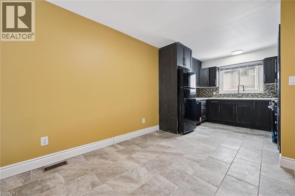 589 Beechwood Drive Unit# 43, Waterloo, Ontario N2T 2K9 - Photo 13 - 40804108