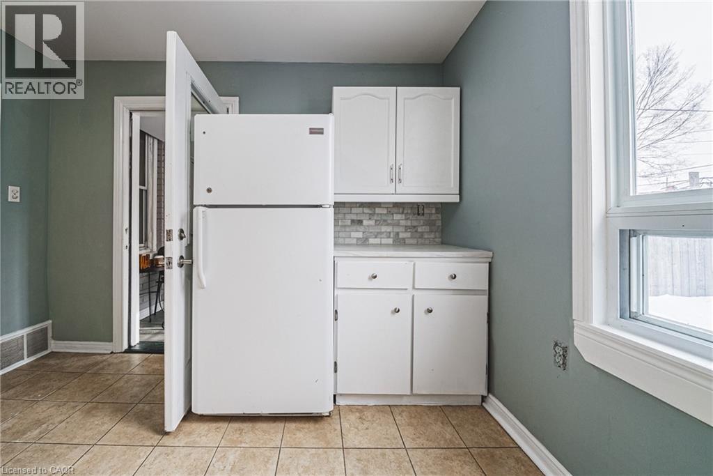 96 Case Street, Hamilton, Ontario  L8L 3G9 - Photo 6 - 40803439