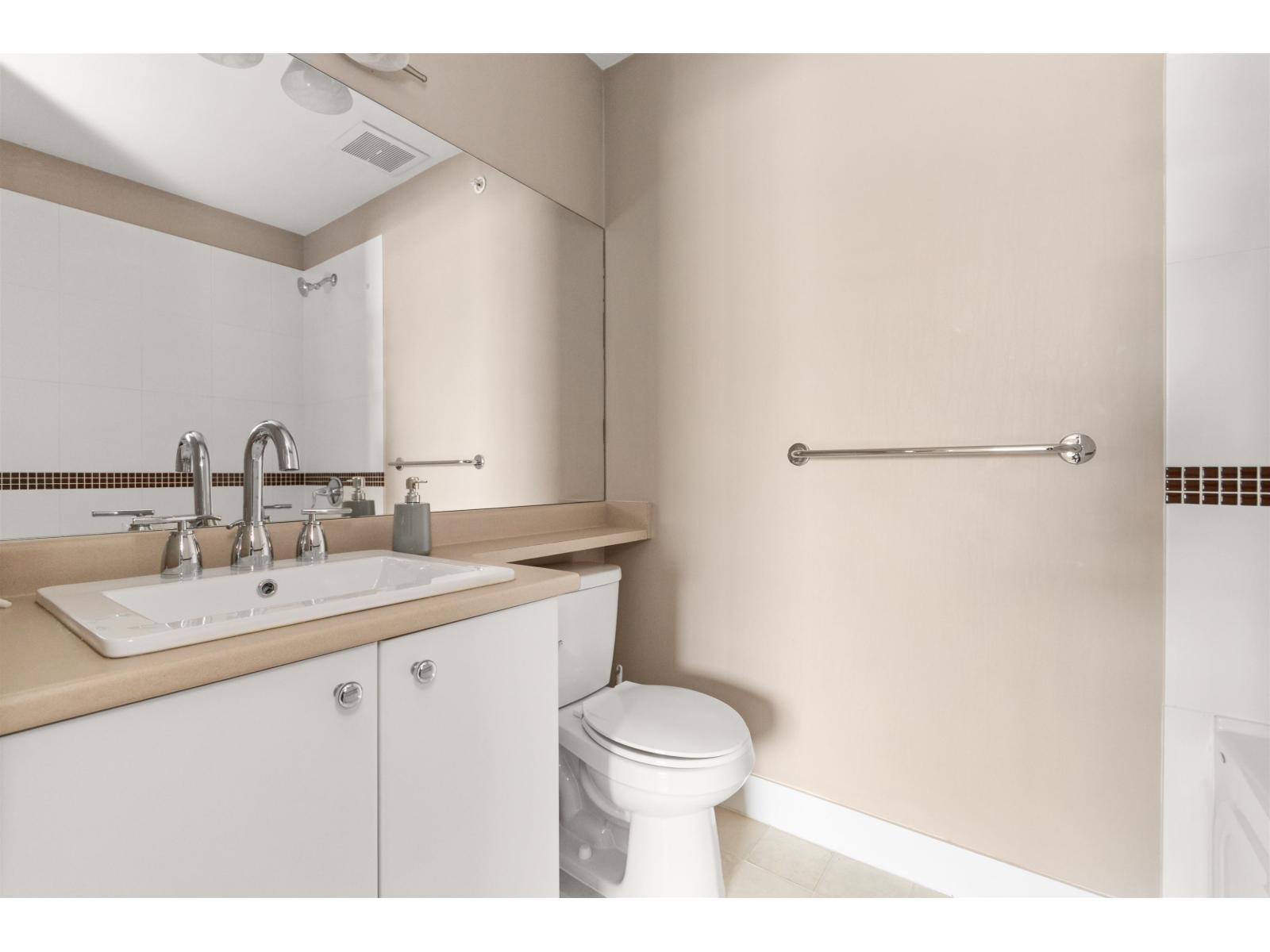 402 45561 Yale Road, Chilliwack Proper South, Chilliwack, British Columbia  V2P 0A8 - Photo 17 - R3088894