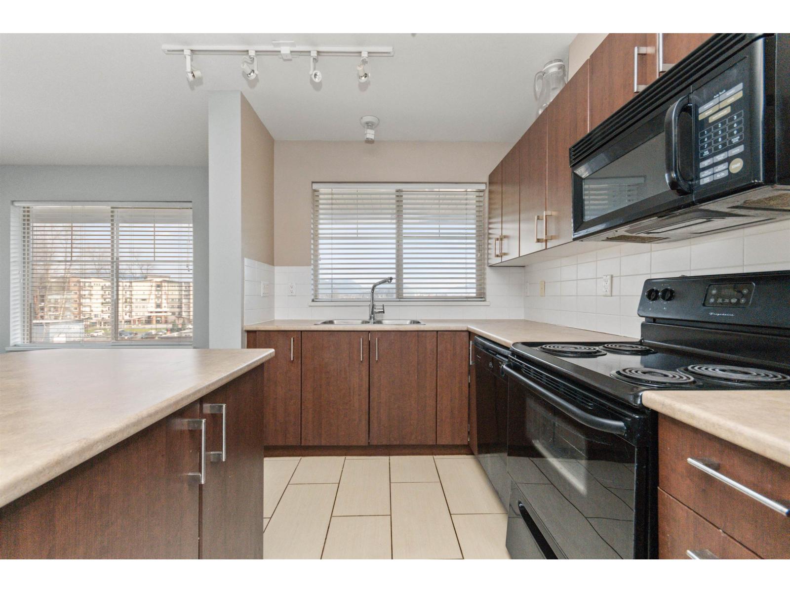 402 45561 Yale Road, Chilliwack Proper South, Chilliwack, British Columbia  V2P 0A8 - Photo 11 - R3088894