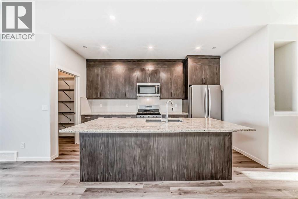 272 Livingston View Nw, Calgary, Alberta  T3P 1R5 - Photo 6 - A2250432