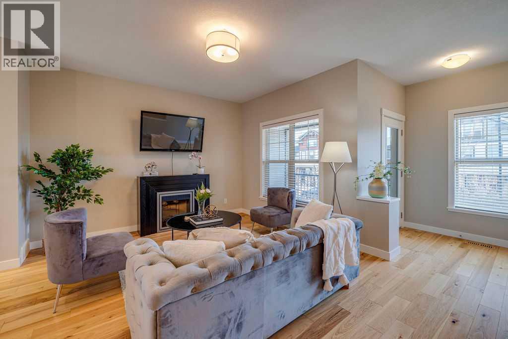 305, 32 Horseshoe Crescent, Cochrane, Alberta  T4C 2P4 - Photo 6 - A2283779