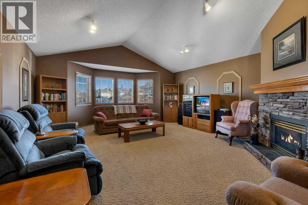 123 Valley Glen Bay Nw, Calgary, Alberta  T3B 5P9 - Photo 26 - A2285785