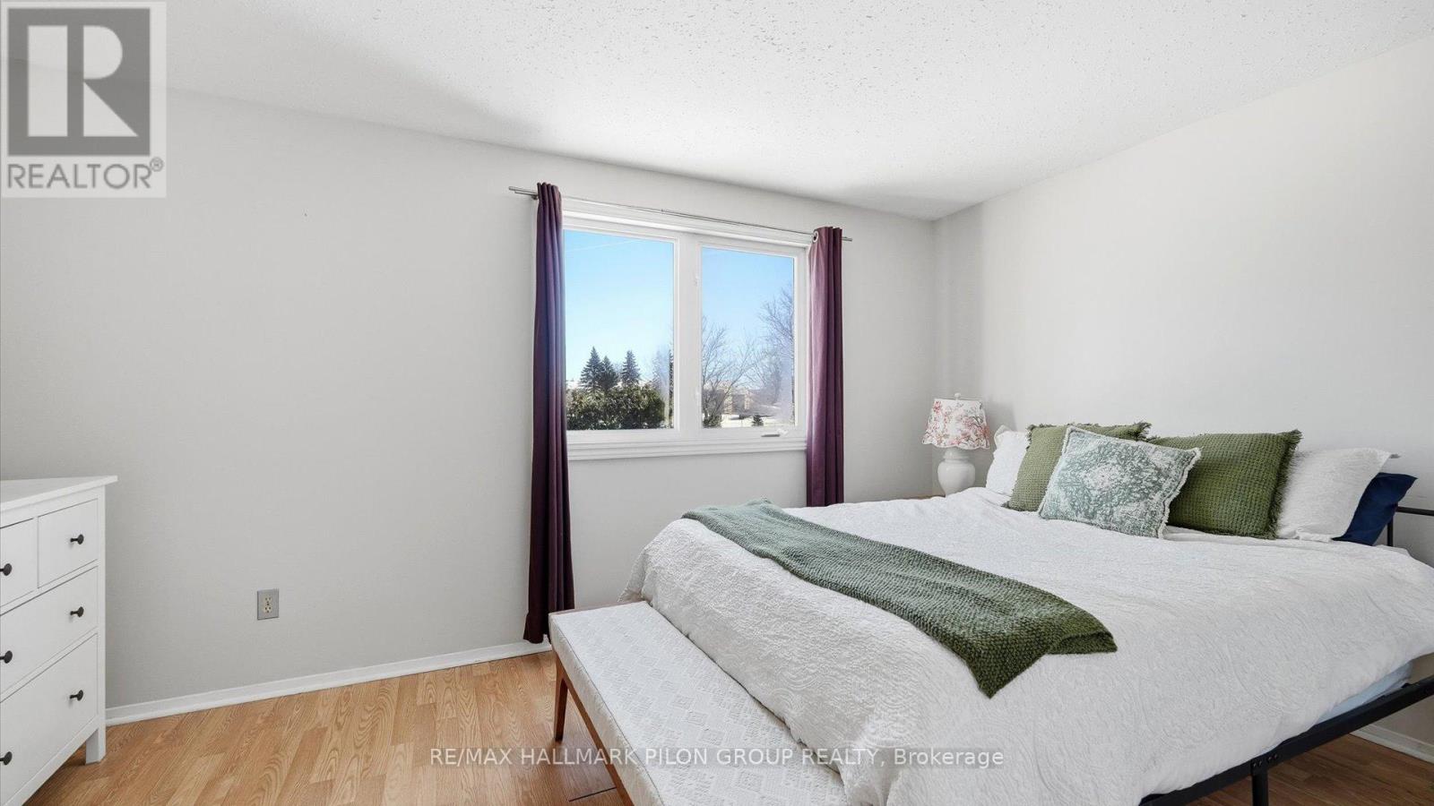 1853 Brousseau Crescent, Ottawa, Ontario  K1C 2Y5 - Photo 10 - X12786898