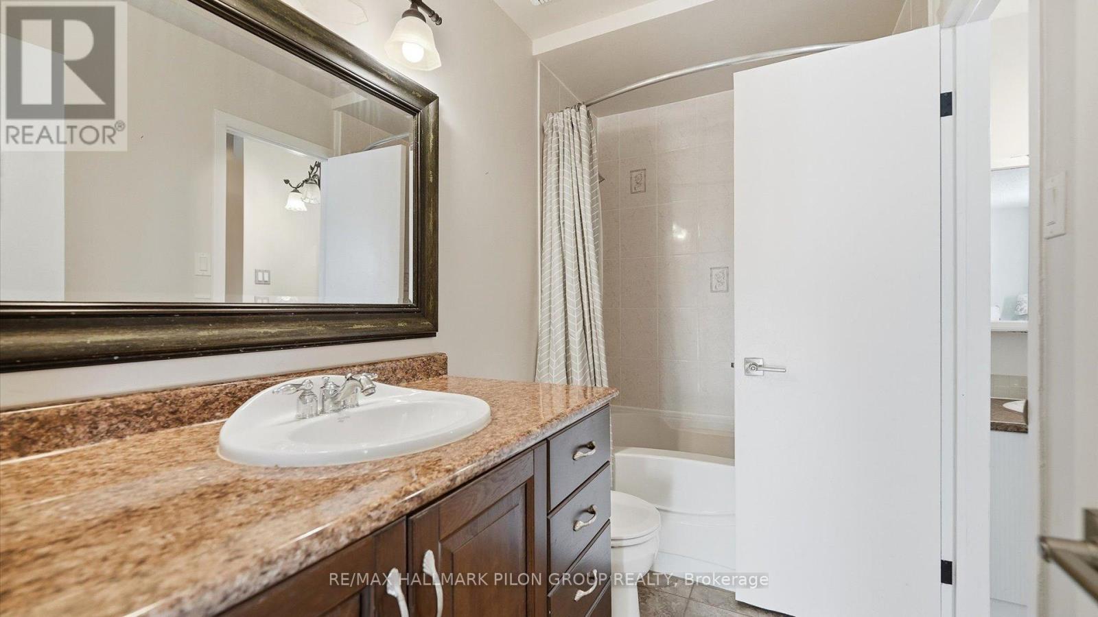 1853 Brousseau Crescent, Ottawa, Ontario  K1C 2Y5 - Photo 12 - X12786898