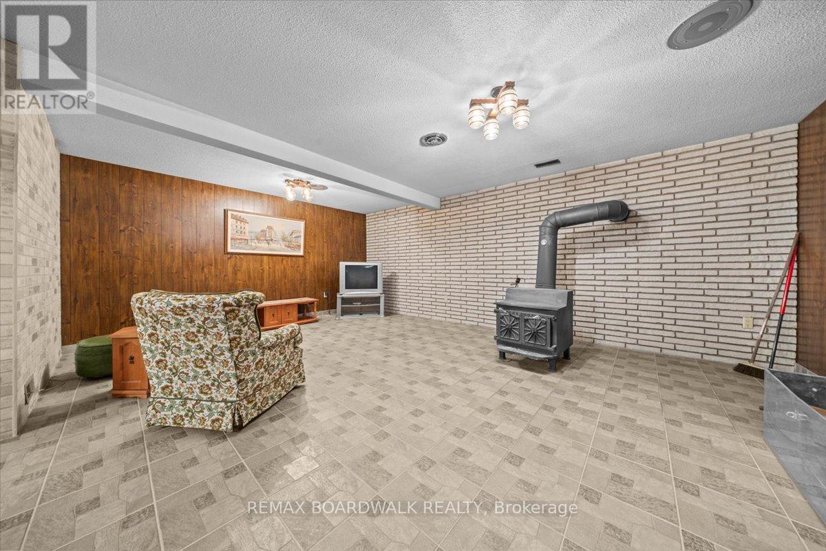 4547 Carlsbad Lane, Ottawa, Ontario  K0A 3H0 - Photo 32 - X12786906