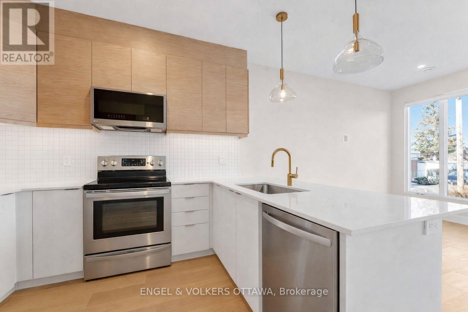 A - 130 Carillon Street, Ottawa, Ontario  K1L 5Y3 - Photo 10 - X12786940