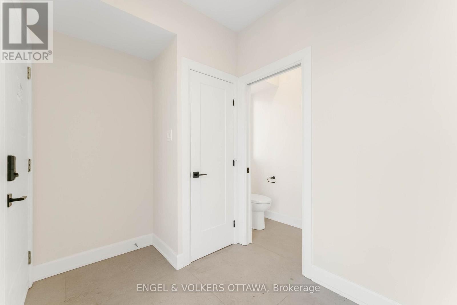 A - 130 Carillon Street, Ottawa, Ontario  K1L 5Y3 - Photo 2 - X12786940