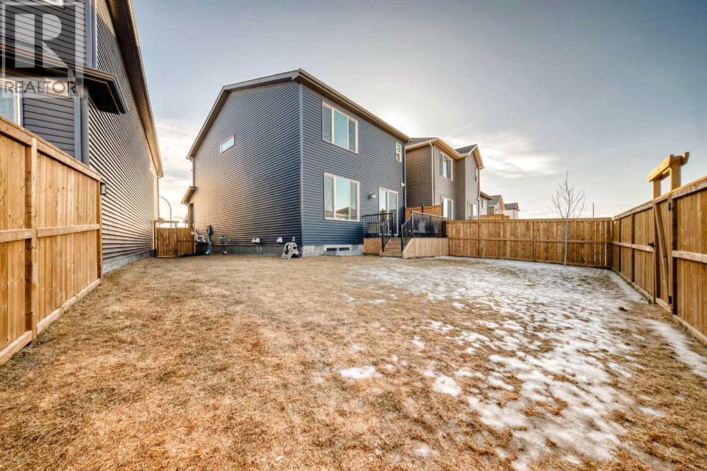 32 Creekstone Landing Sw, Calgary, Alberta  T2X 5E5 - Photo 33 - A2284901