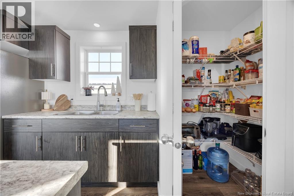 17 Rex Hurley Boulevard, Saint John, New Brunswick  E2H 0B6 - Photo 4 - NB133394