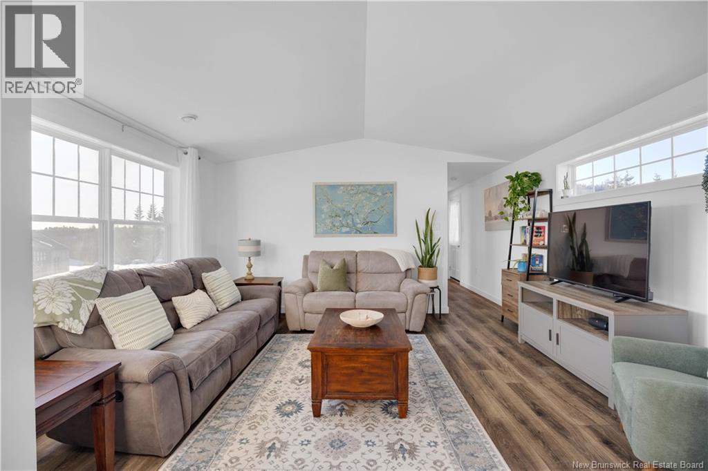 17 Rex Hurley Boulevard, Saint John, New Brunswick  E2H 0B6 - Photo 8 - NB133394