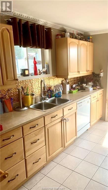 2766 Falconbridge Highway, Garson, Ontario  P3L 1K5 - Photo 2 - 2126414