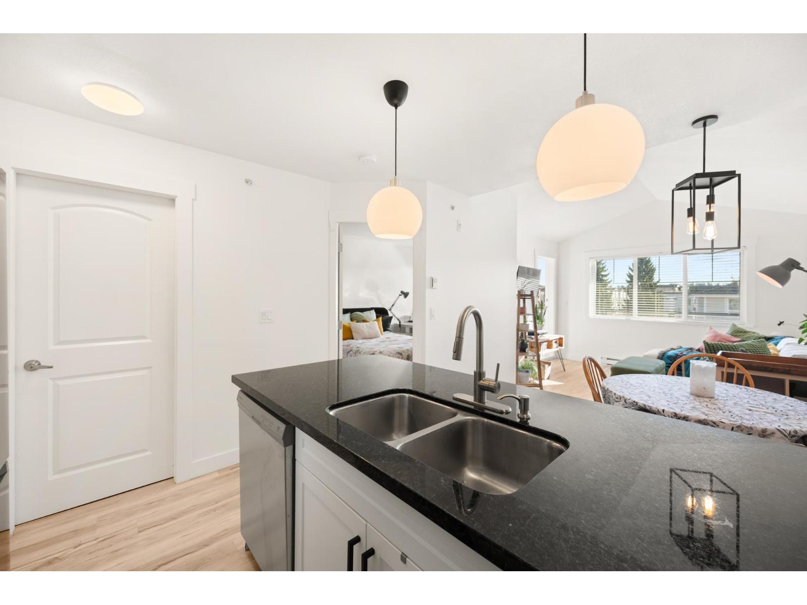 308 19774 56 Avenue, Langley, British Columbia  V3A 3X6 - Photo 10 - R3089616