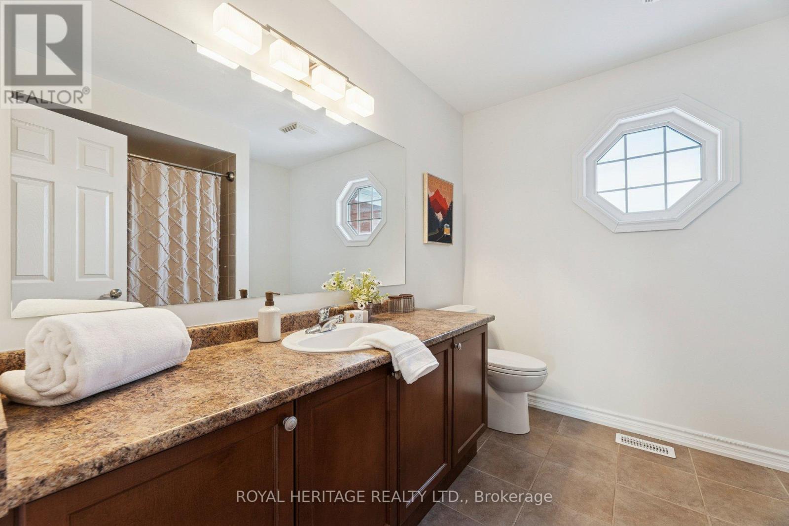 63 Laprade Square, Clarington, Ontario  L1C 0C9 - Photo 38 - E12786706