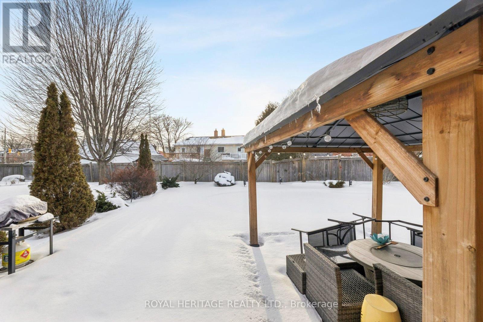 63 Laprade Square, Clarington, Ontario  L1C 0C9 - Photo 40 - E12786706