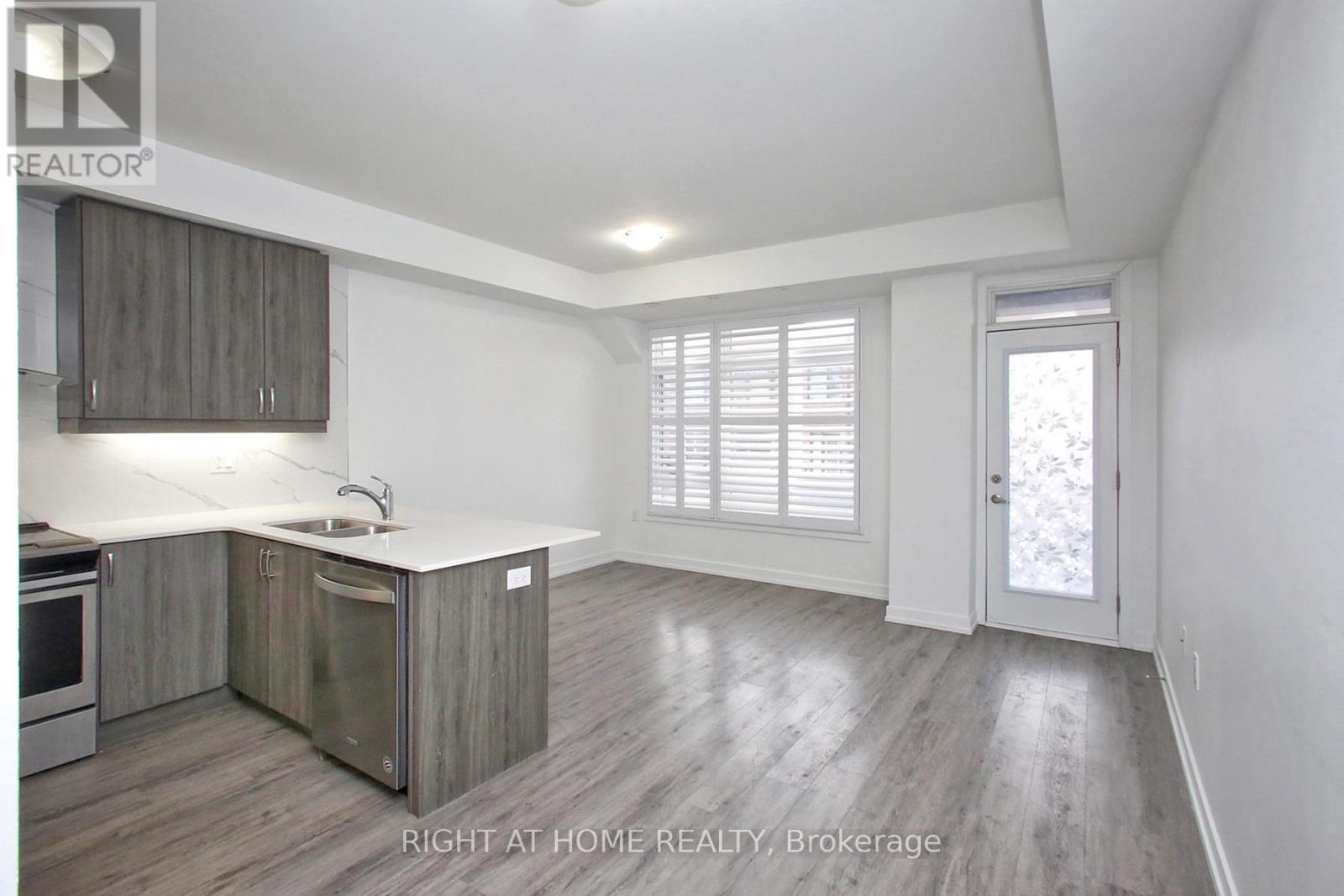 274 Dalhousie Street, Vaughan, Ontario  L4L 0L8 - Photo 13 - N12614198