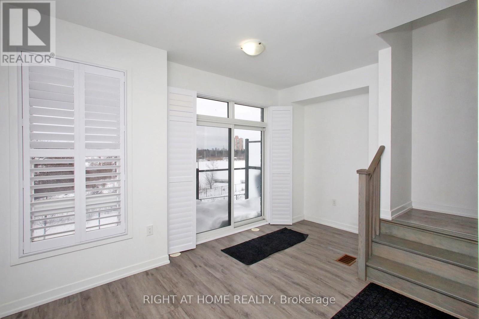 274 Dalhousie Street, Vaughan, Ontario  L4L 0L8 - Photo 4 - N12614198