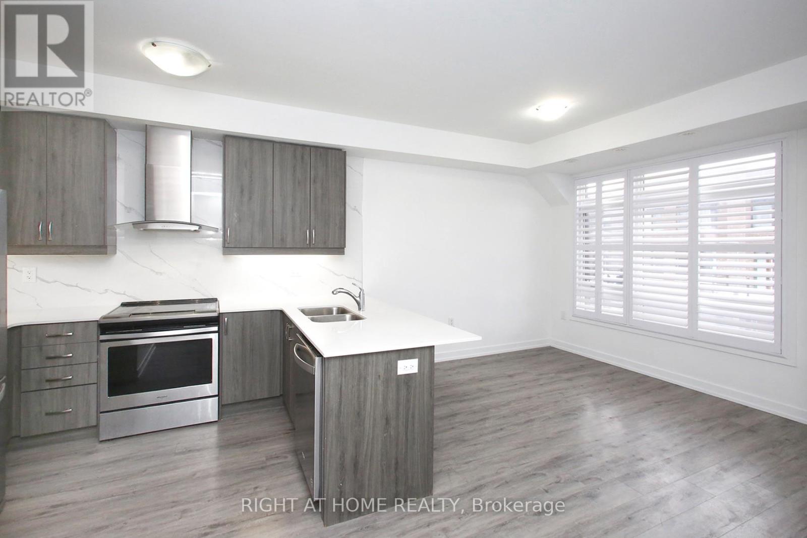 274 Dalhousie Street, Vaughan, Ontario  L4L 0L8 - Photo 8 - N12614198