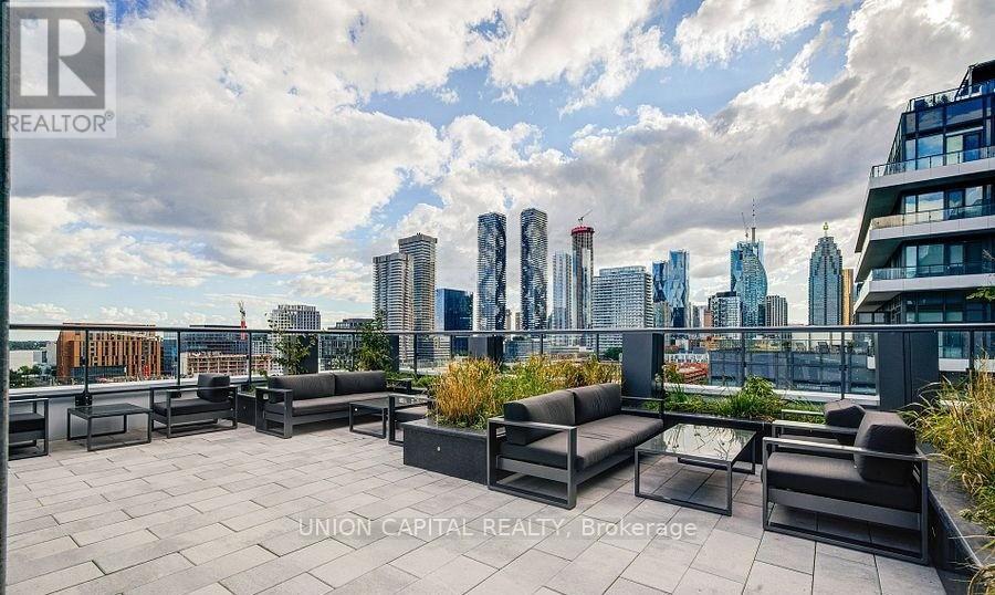 504 - 70 Princess Street, Toronto, Ontario  M5A 0X6 - Photo 11 - C12786956