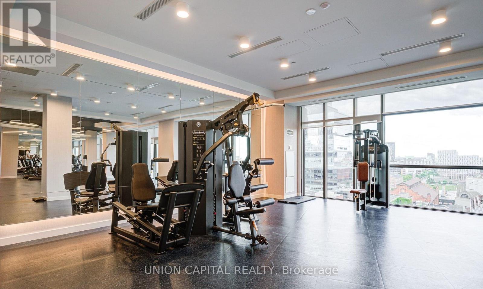 504 - 70 Princess Street, Toronto, Ontario  M5A 0X6 - Photo 12 - C12786956