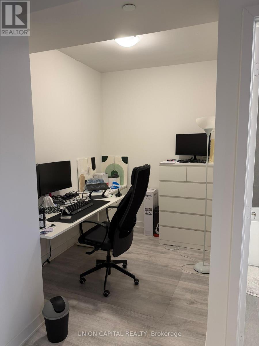 504 - 70 Princess Street, Toronto, Ontario  M5A 0X6 - Photo 6 - C12786956