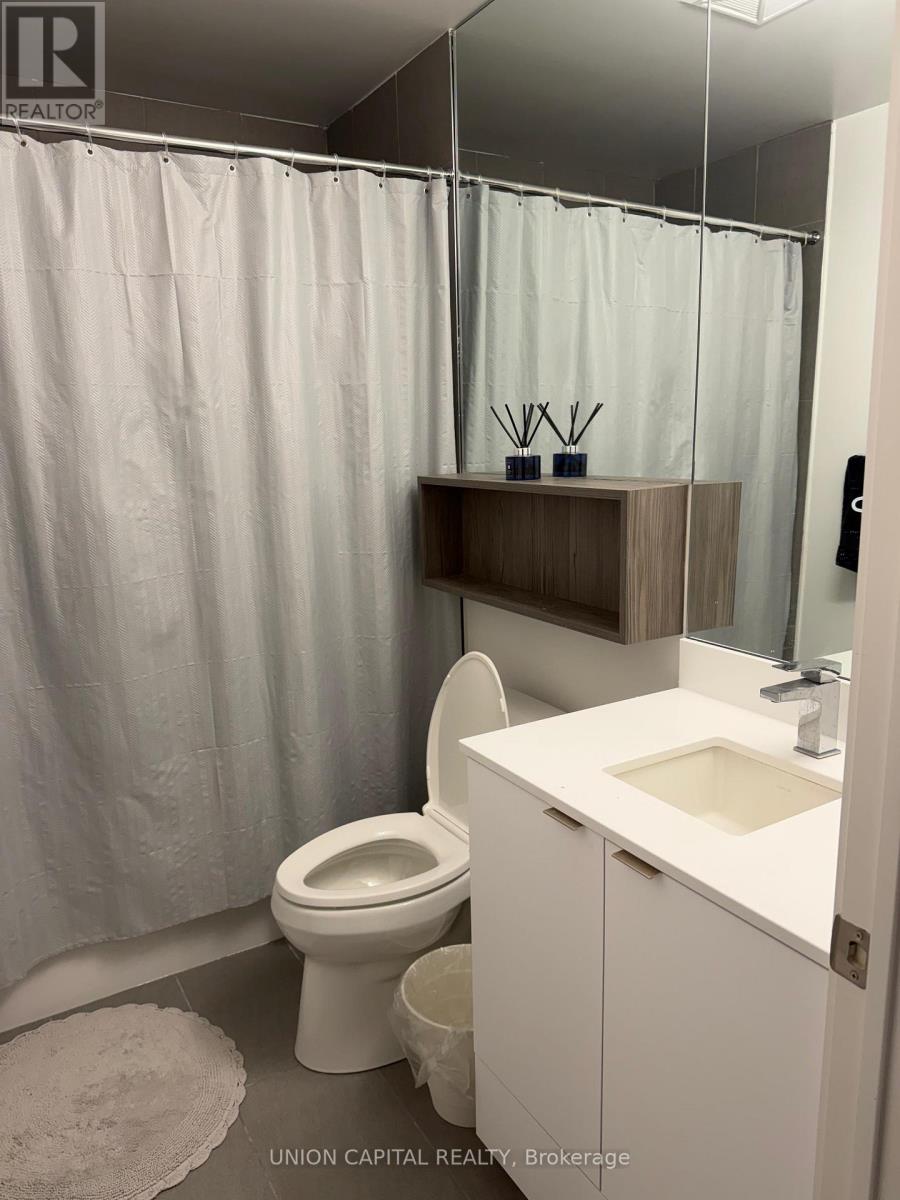 504 - 70 Princess Street, Toronto, Ontario  M5A 0X6 - Photo 7 - C12786956