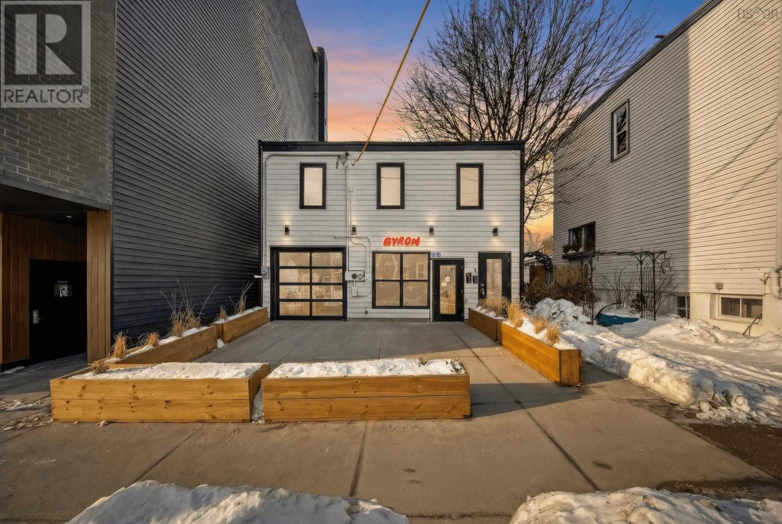 2456 Agricola Street, Halifax, Nova Scotia  B3K 4C2 - Photo 1 - 202602657