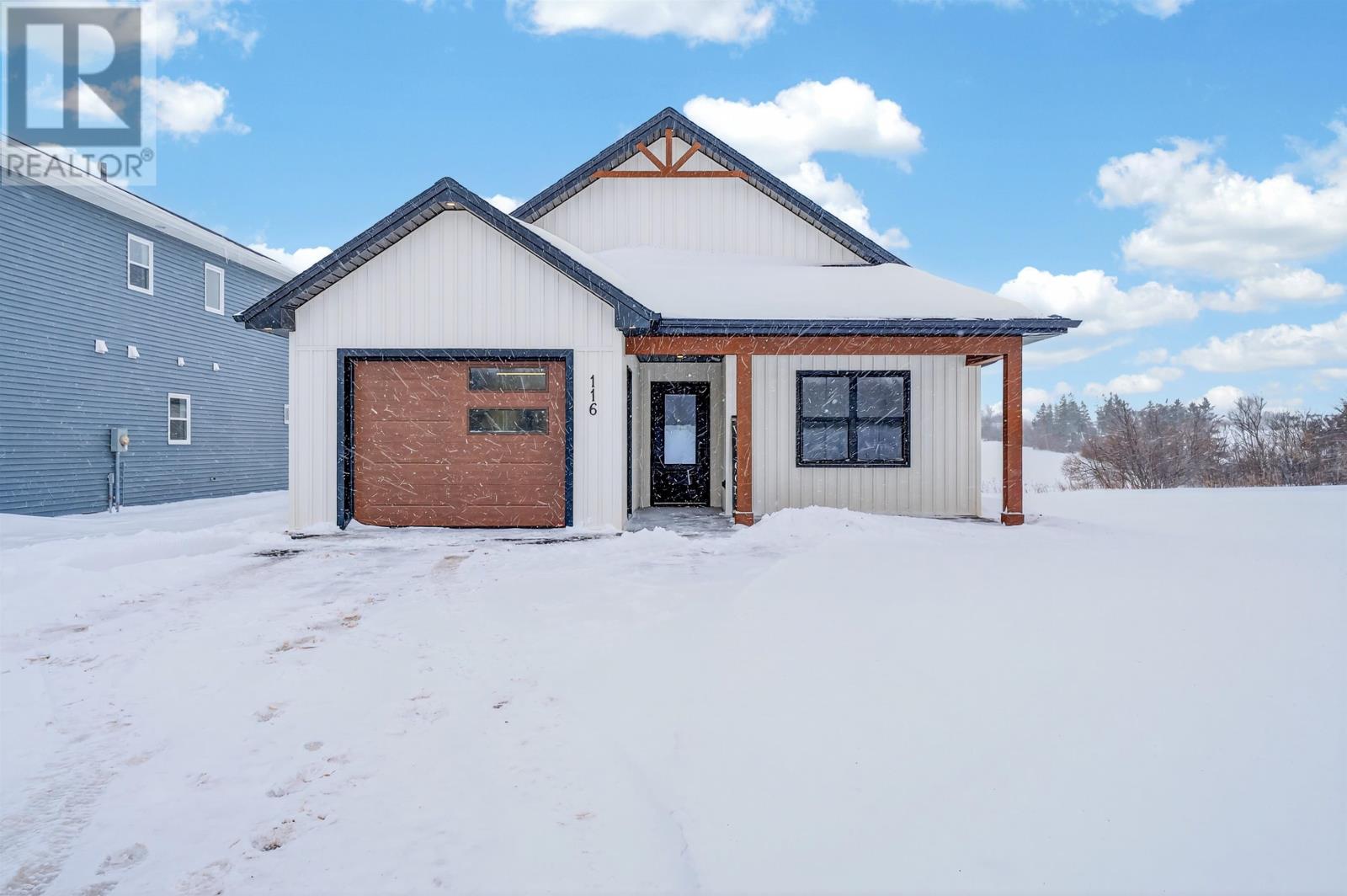 116 Samantha Lane, Cornwall, Prince Edward Island  C0A 1H0 - Photo 1 - 202602716