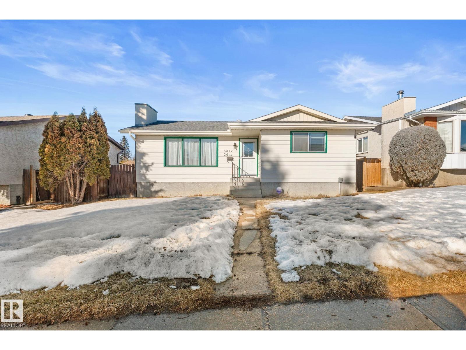 3812 26 AV NW, edmonton, Alberta