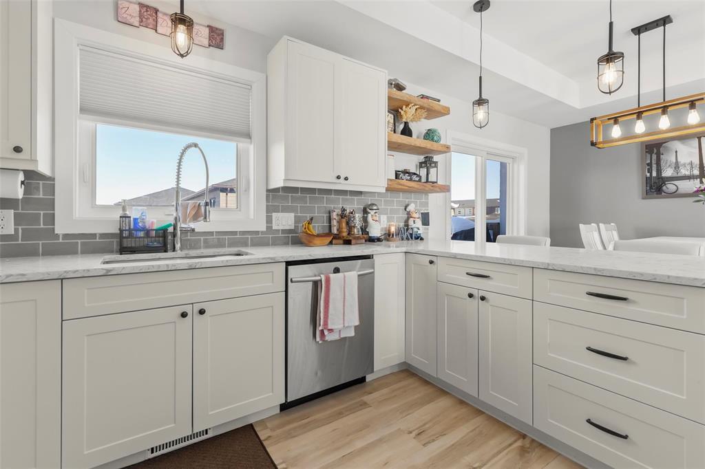 9 Oak Lane, Ste Anne, Manitoba  R5H 0A7 - Photo 6 - 202600527