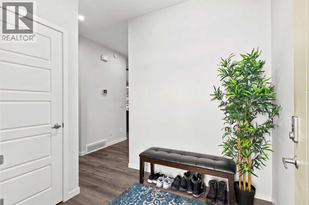 38 Seton Parade Se, Calgary, Alberta  T3M 3C6 - Photo 4 - A2284093