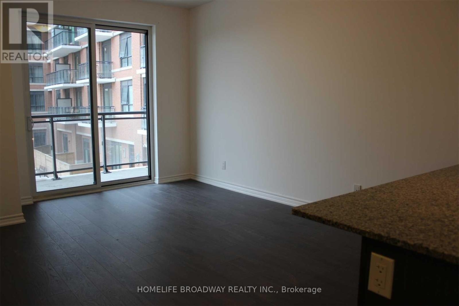 231 - 11611 Yonge Street, Richmond Hill, Ontario  L4E 1G2 - Photo 5 - N12786890