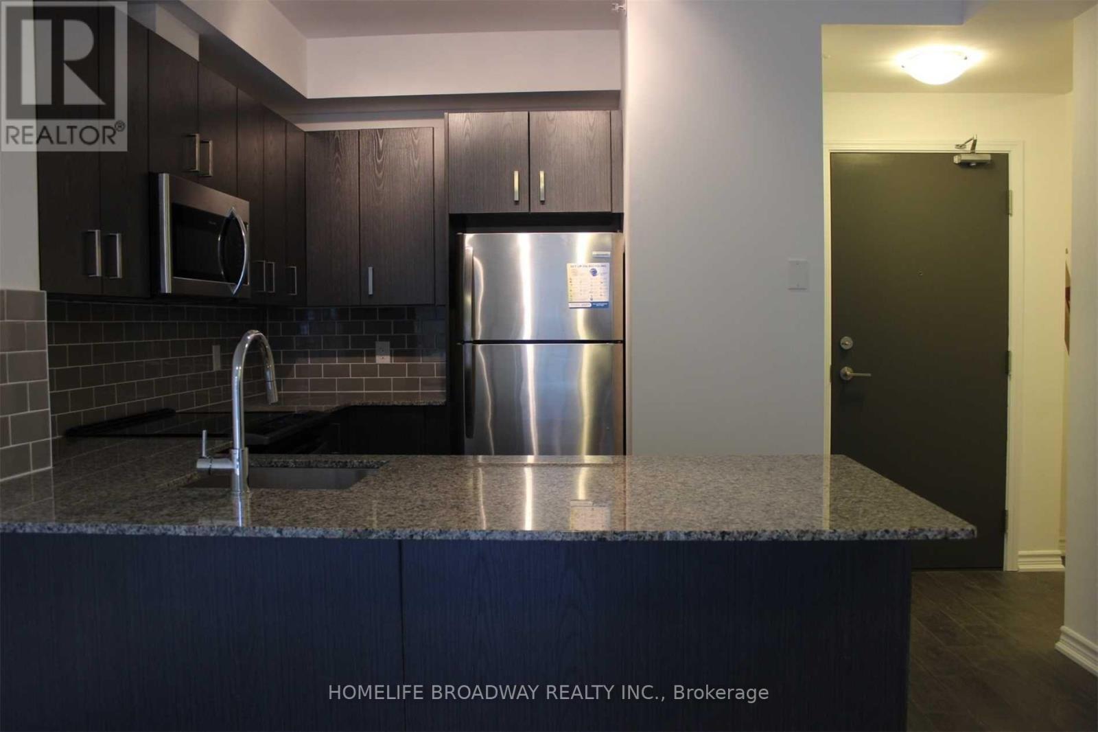 231 - 11611 Yonge Street, Richmond Hill, Ontario  L4E 1G2 - Photo 9 - N12786890