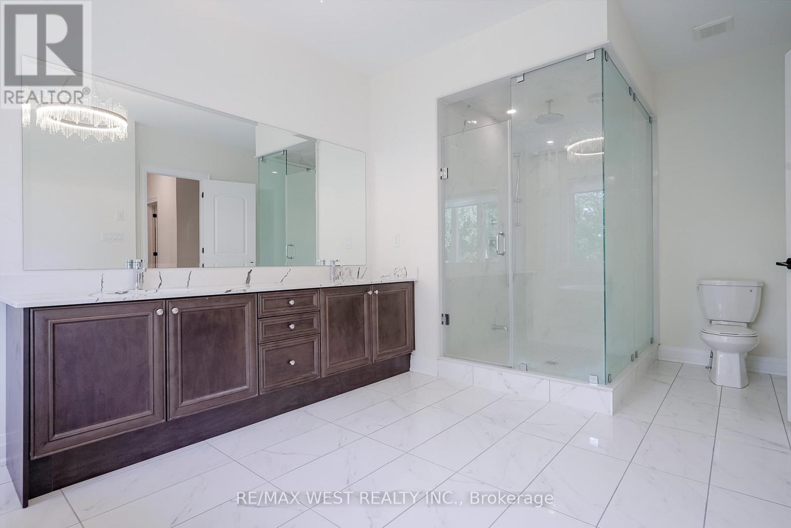 106 Silk Twist Drive, East Gwillimbury, Ontario  L9N 0W4 - Photo 31 - N12786986