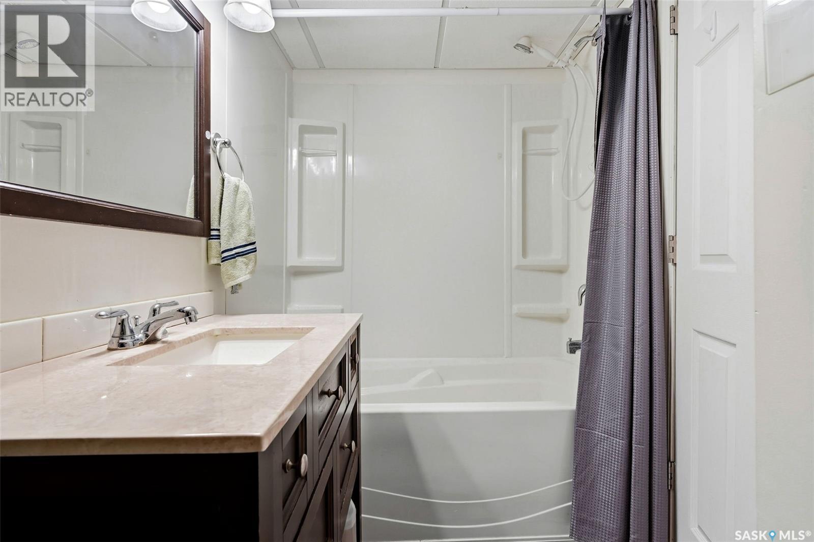 850 Samuels Crescent N, Regina, Saskatchewan  S4X 2L5 - Photo 25 - SK028536