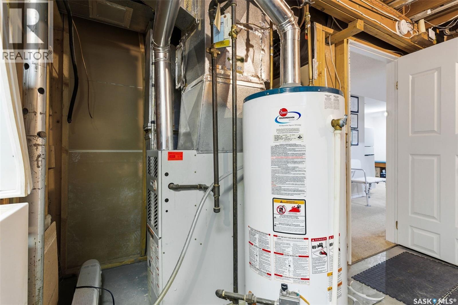 850 Samuels Crescent N, Regina, Saskatchewan  S4X 2L5 - Photo 28 - SK028536