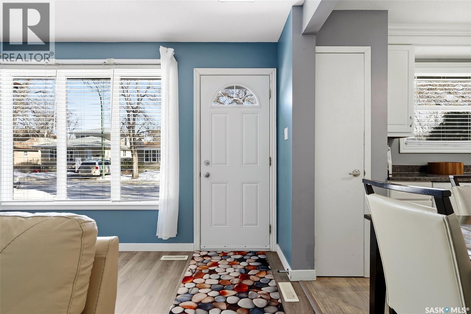 850 Samuels Crescent N, Regina, Saskatchewan  S4X 2L5 - Photo 3 - SK028536