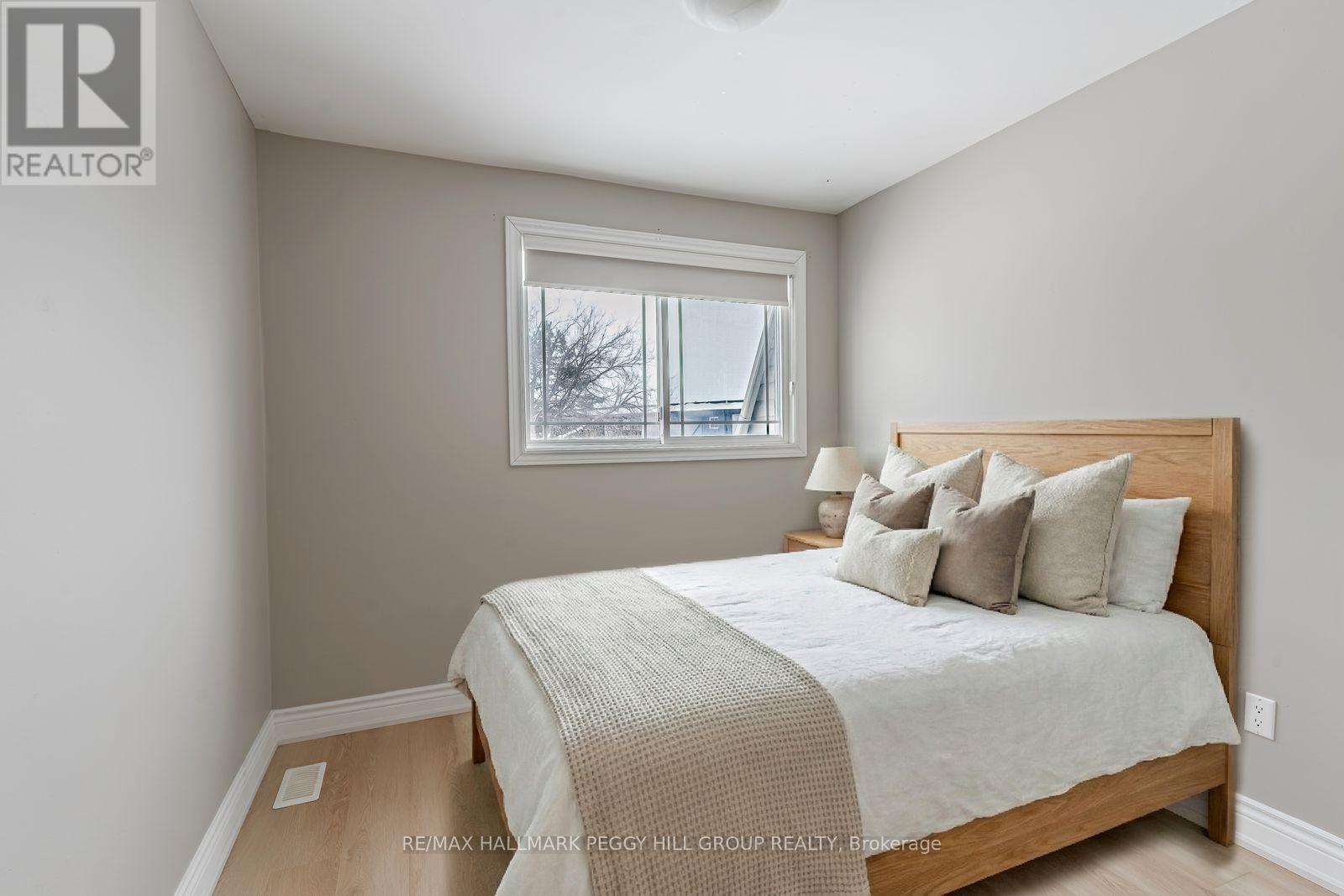 20 - 12 Lankin Boulevard, Orillia, Ontario  L3V 6T2 - Photo 9 - S12786916