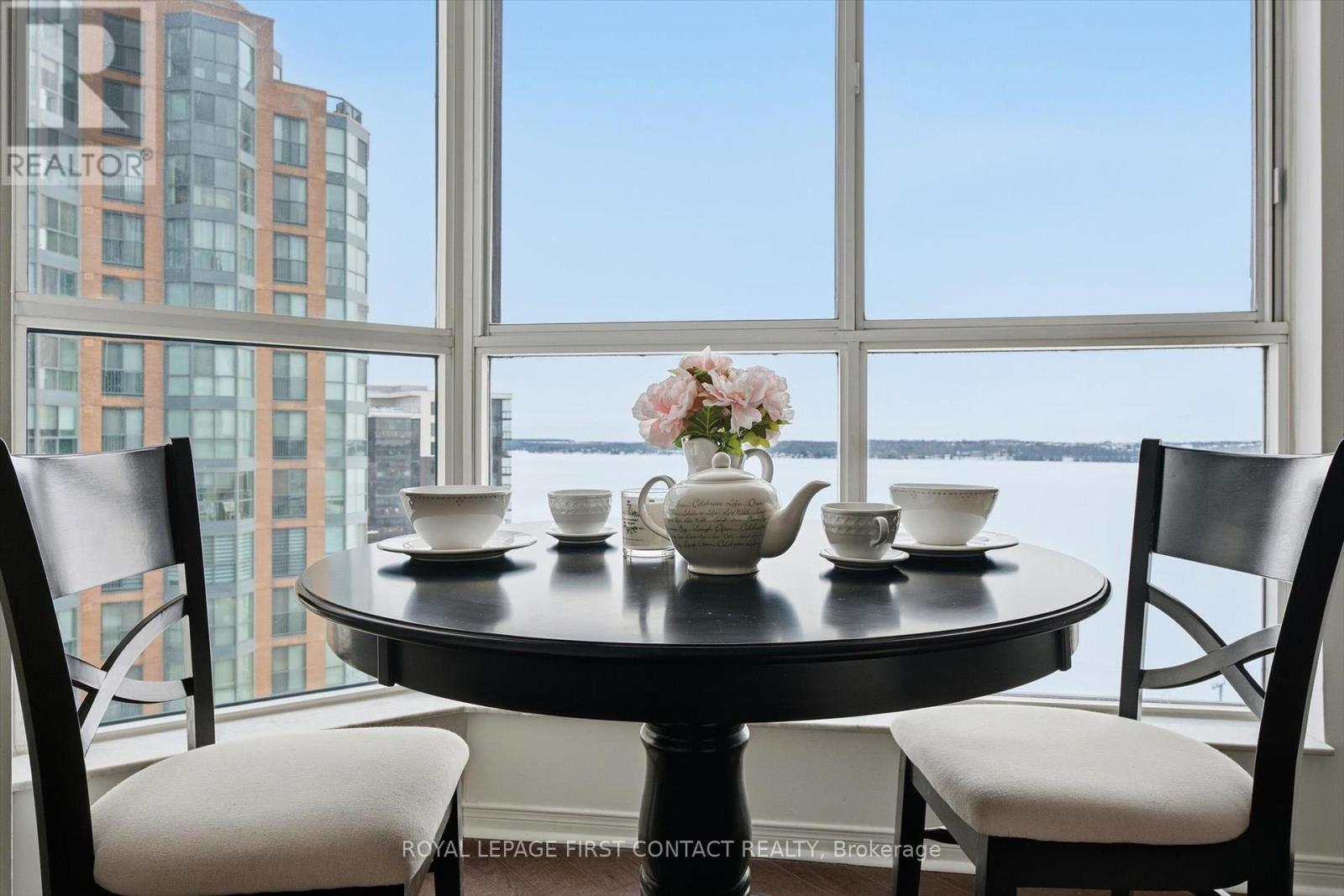 808 - 140 Dunlop Street E, Barrie, Ontario  L4M 6H9 - Photo 17 - S12786926