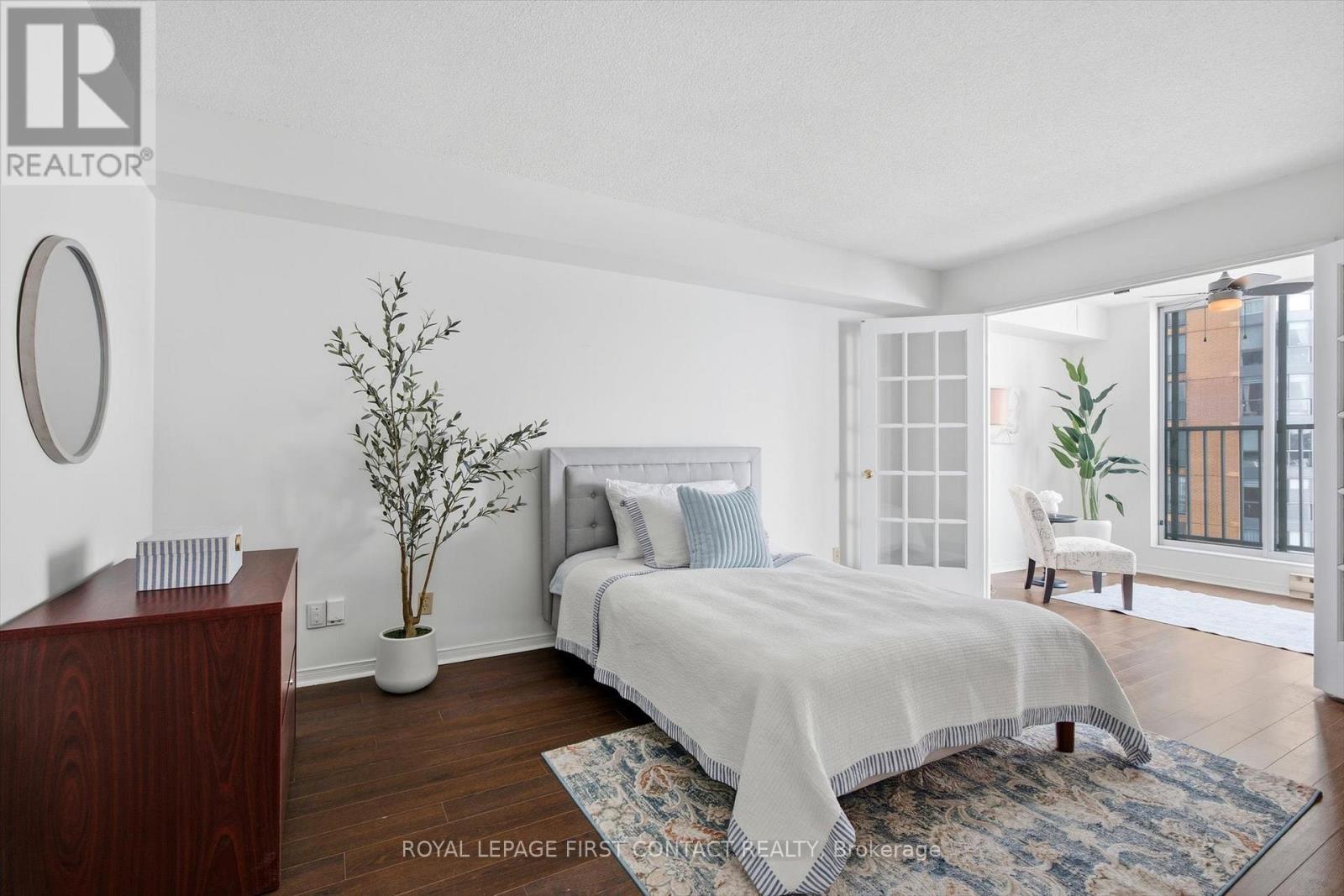 808 - 140 Dunlop Street E, Barrie, Ontario  L4M 6H9 - Photo 20 - S12786926