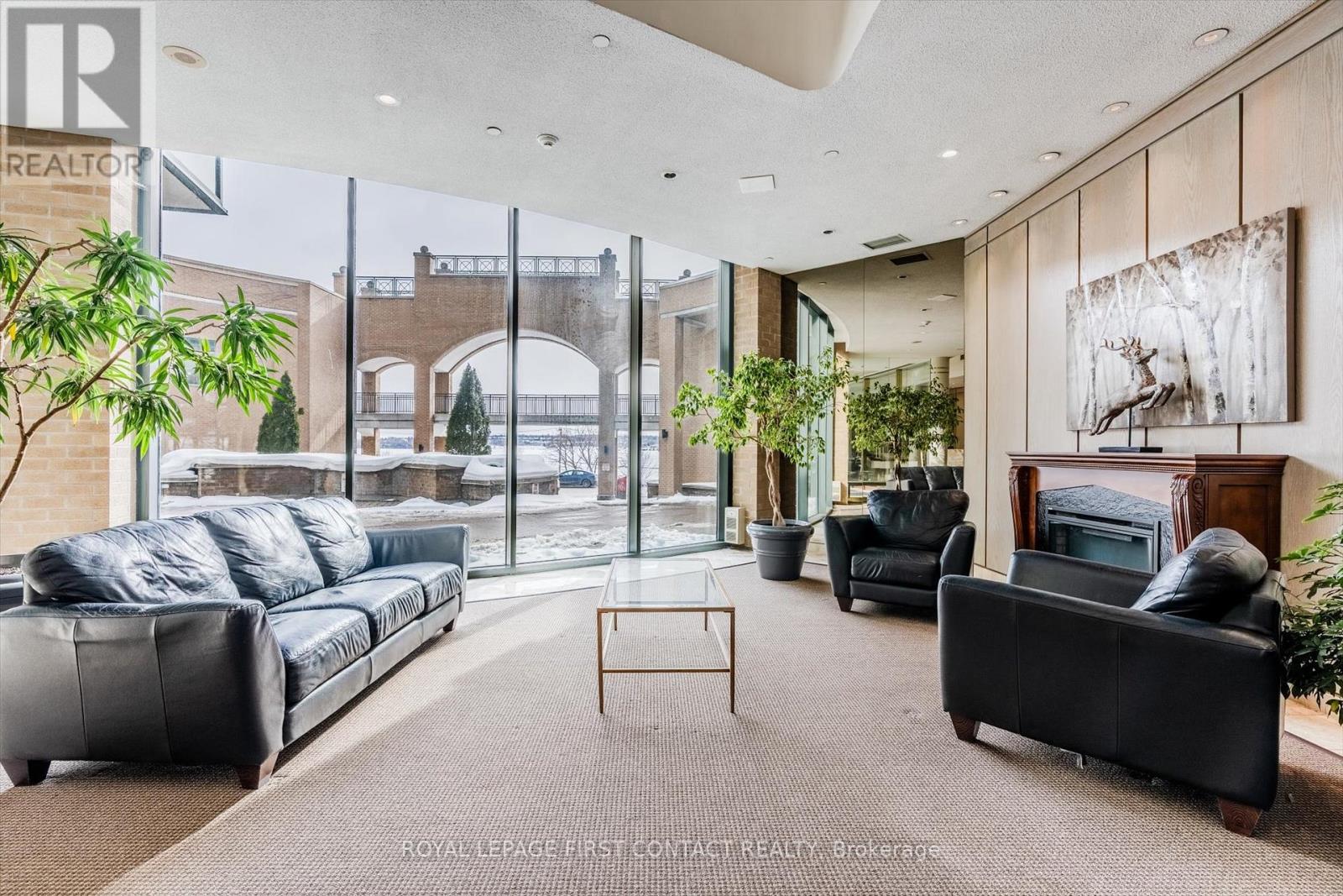 808 - 140 Dunlop Street E, Barrie, Ontario  L4M 6H9 - Photo 7 - S12786926