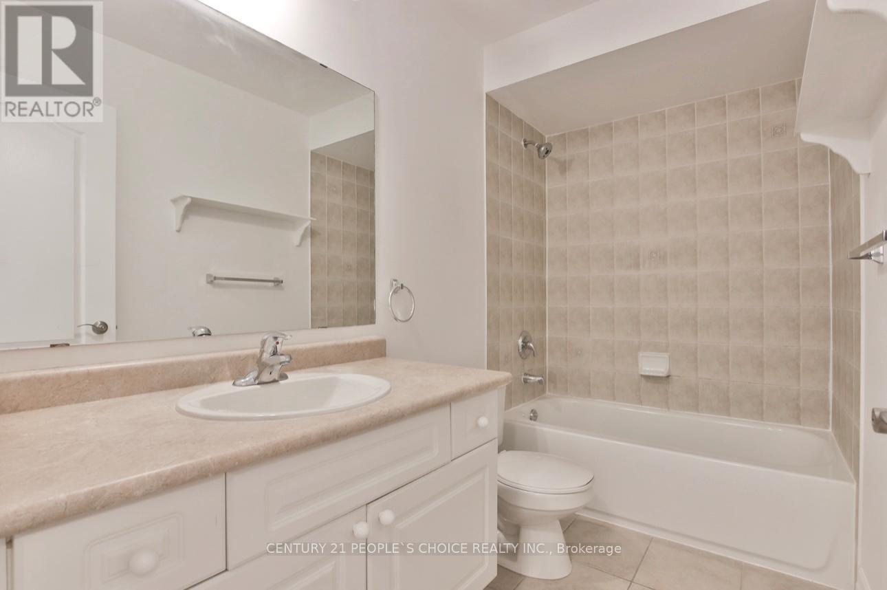 554 Sentinel Road, Toronto, Ontario  M3J 3R9 - Photo 18 - W12786892